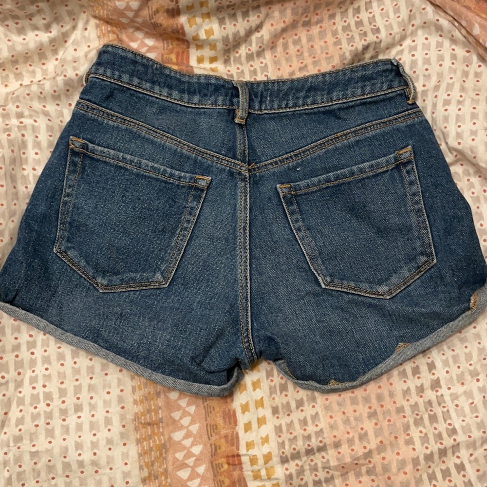Bullhead High Rise Jean Shorts - Picture 2 of 2